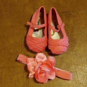 Girls size 6 dress shoes with matching headband
